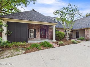105 Oak Aly, Lafayette, LA 70508