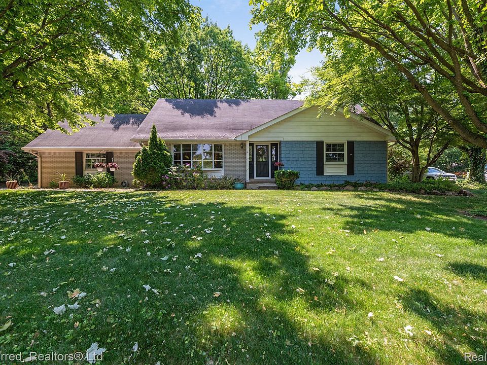1st image of 38565 Silken Glen Dr