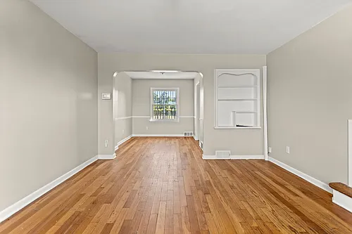 450 Marquette Dr Photo 1