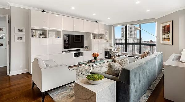 1st image of 330 E 75th St APT 15BC