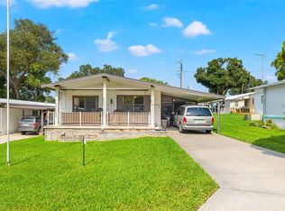 6118 Ridgewood Dr, Zephyrhills, FL 33542