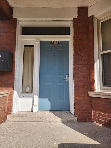 5533 S Claremont Ave #2 Photo 1