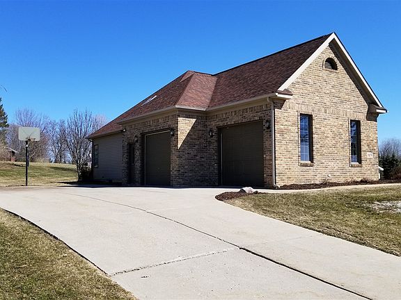 3rd image of 7376 Silver Cove Ct