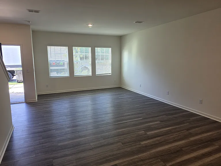 3104 Fulong Dr — Photo 24