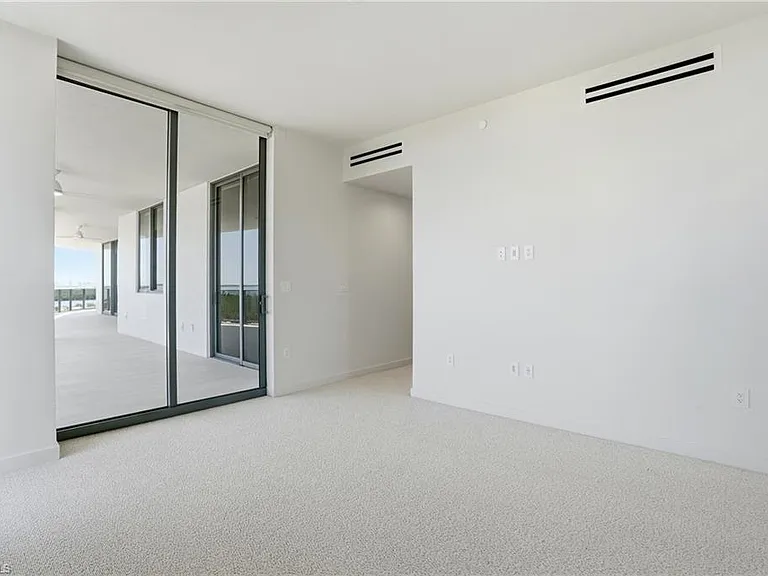 5100 Seagrass Blvd #306 — Photo 39