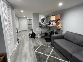 3710 W Diversey Ave, Chicago, IL