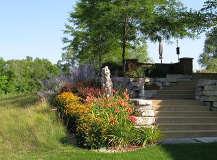 6739 Blue River Way, Racine, WI 53402