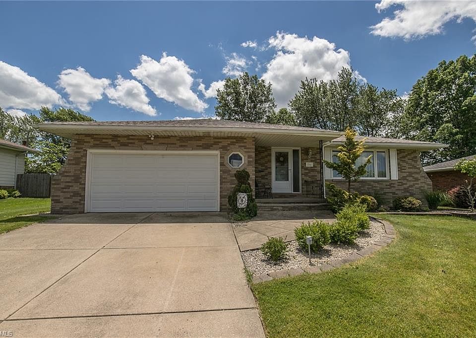 1st image of 1561 Sherman Dr