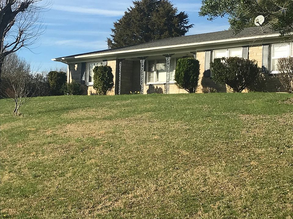 1st image of 1460 N Magnolia St