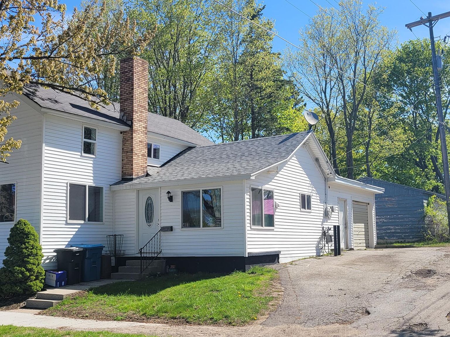 403 S Emily St, Ludington, MI 49431 MLS 23014905 Zillow