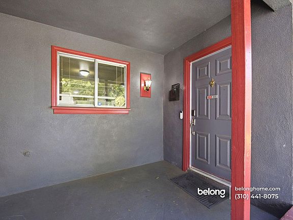 5th image of 702 E Oldfield St
