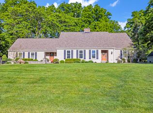 1754 Sevenoaks Dr, Jackson, MI 49203