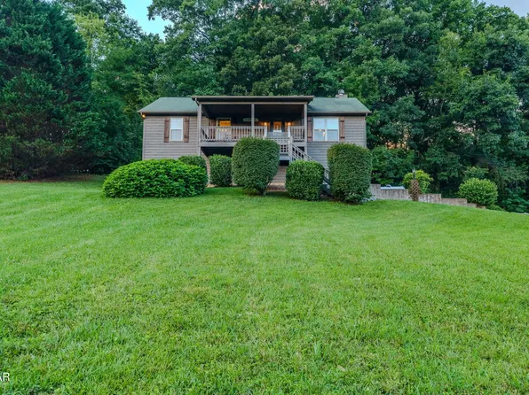 3183 Wears Dr, Sevierville, TN 37862