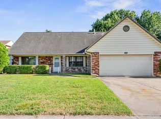 2513 W Richmond St, Broken Arrow, OK 74012