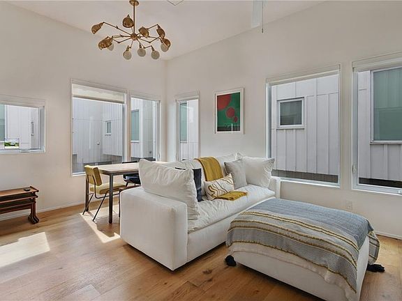 2nd image of 455 9th St #A