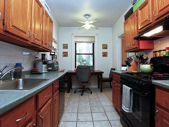 4th image of 3 Franklin Ave APT 3M