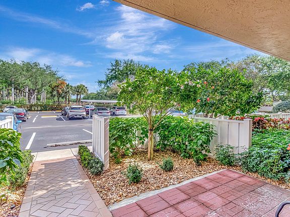 4th image of 5746 CRYSTAL SHORES Drive #103