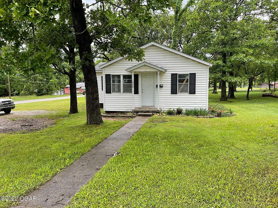 1828 S Main St, Galena, KS 66739 Zillow