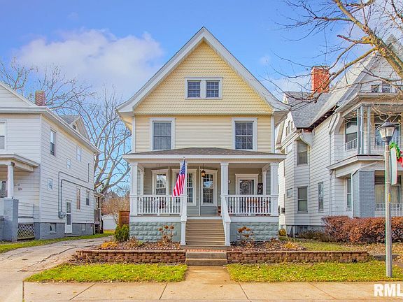 2nd image of 1023 N Elmwood Ave