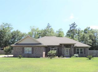 5751 Heatherton Rd, Milton, FL 32570