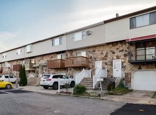 91 Cedar Grove Ct, Staten Island, NY 10306
