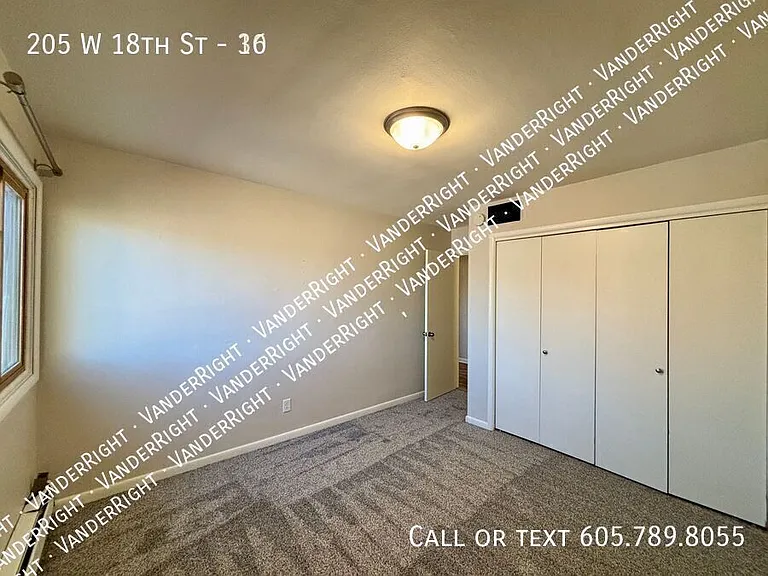 Carriage Hills Apartments — Photo 11