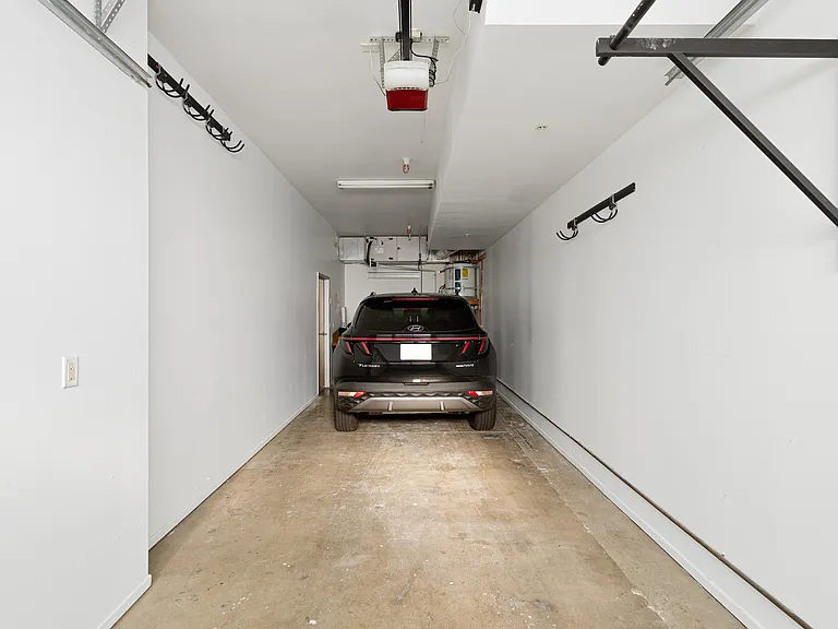 3033 India St #8 — Photo 41
