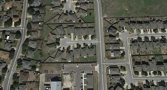 Aerial photo of 3320 Porter Creek Cove located in the cul-de-sac.