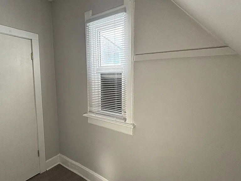 1207 E Kane Pl — Photo 10
