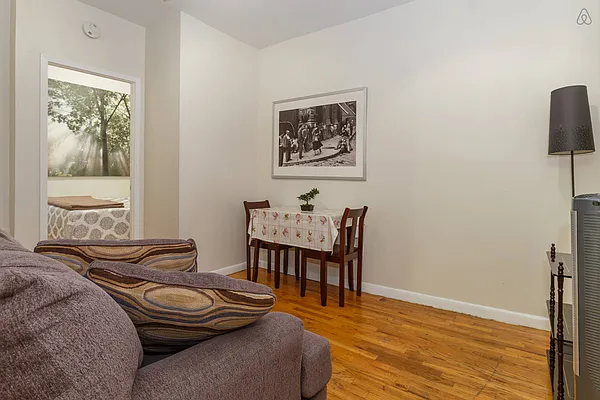 Rented by Charles Coutinho LLC | media 14