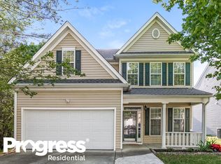 8225 Willowglen Dr, Raleigh, NC 27616