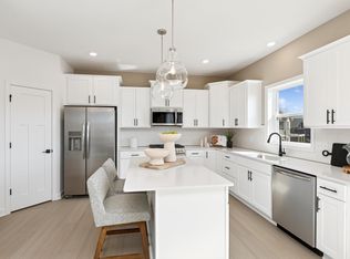 4626 Buckingham Dr NW, Rochester, MN 55906