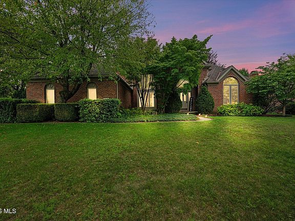 2nd image of 7649 Pebble Creek Dr