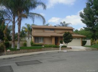 21648 Nutmeg Ln, Santa Clarita, CA 91350