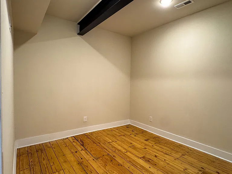 106 N Main St #4 — Photo 7