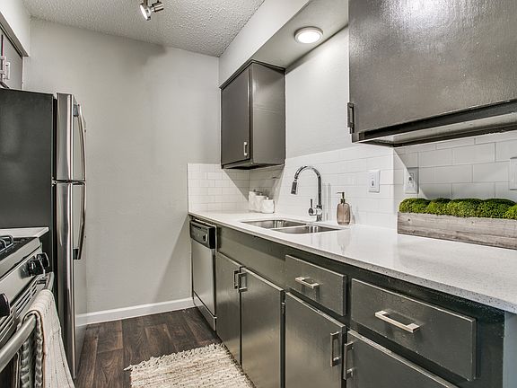 500-ridgecrest-ct-east-saginaw-tx-High-Res-6