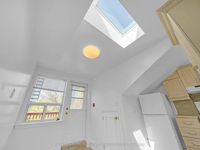 12 Foxbar Rd #3 — Photo 17