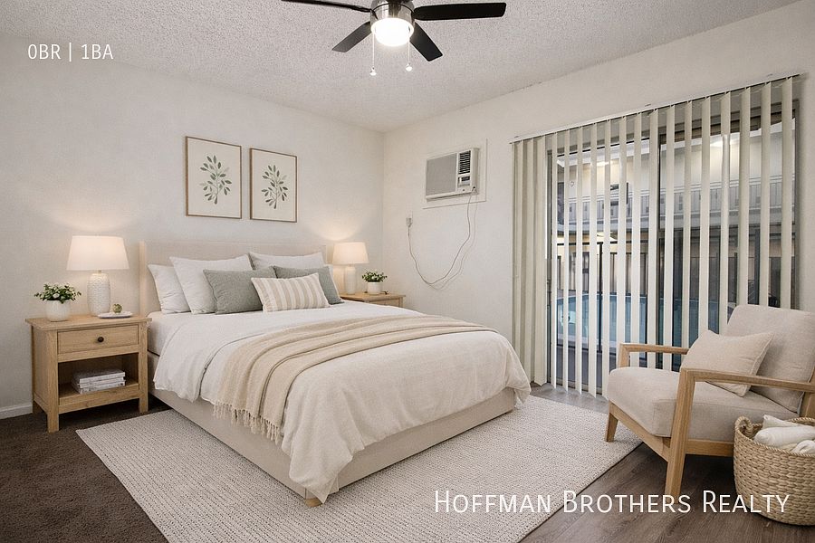 1st image of 13059 Oxnard St APT 104
