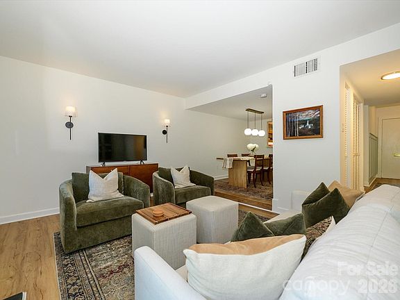 5th image of 3738 Winding Creek Ln
