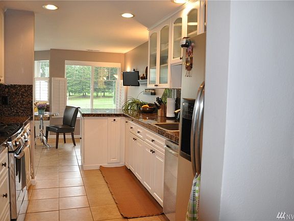 5th image of 4714 Fairwood Blvd NE Unit 606