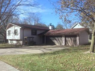 4322 N Linwood Ave, Davenport, IA 52806