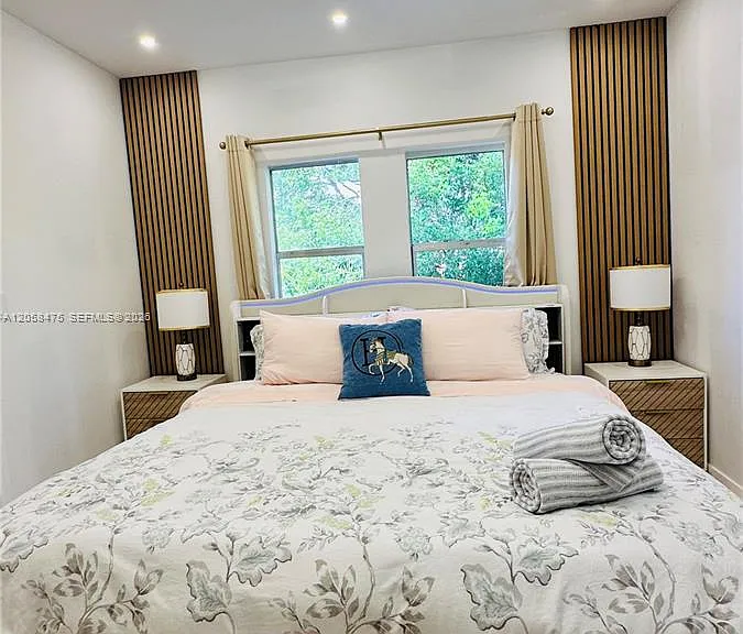 1668 SW 20th St #2 — Photo 65