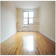 348177_165christopherst