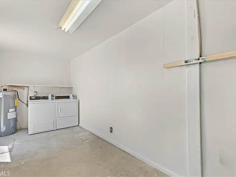 14701 Mesa Dr — Photo 10