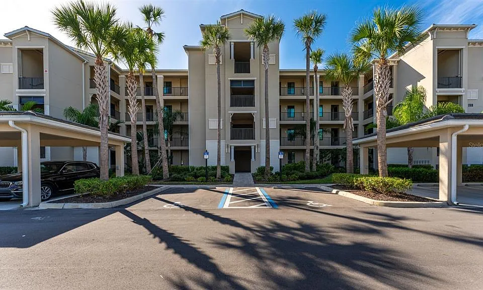 17510 Gawthrop Dr #105