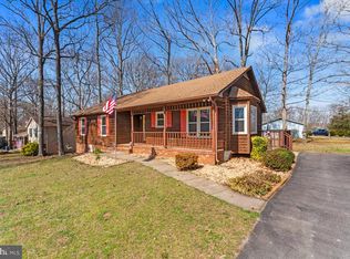 207 Bowen Dr, Fredericksburg, VA 22407