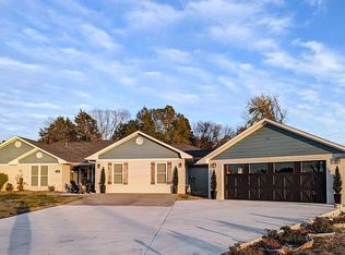 219 Oak Grove Rd, Van Buren, AR 72956