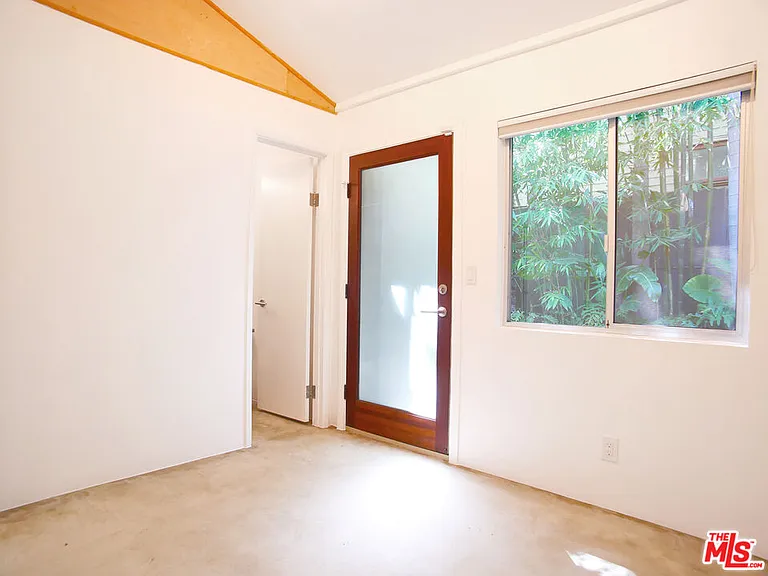 625 Santa Clara Ave — Photo 37