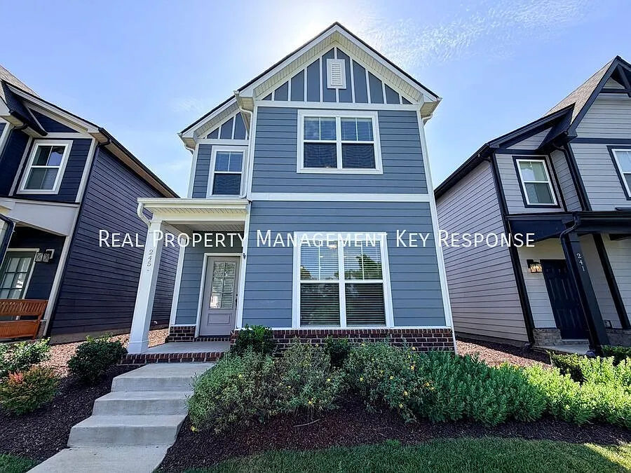 245 Holywell Dr