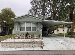 3852 Oakcrest Ln, Zephyrhills, FL 33541